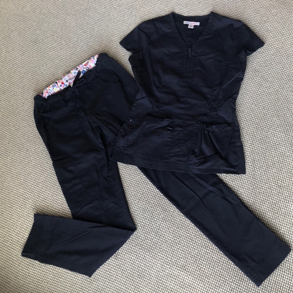 Koi Stretch Scrubs XS/XXS